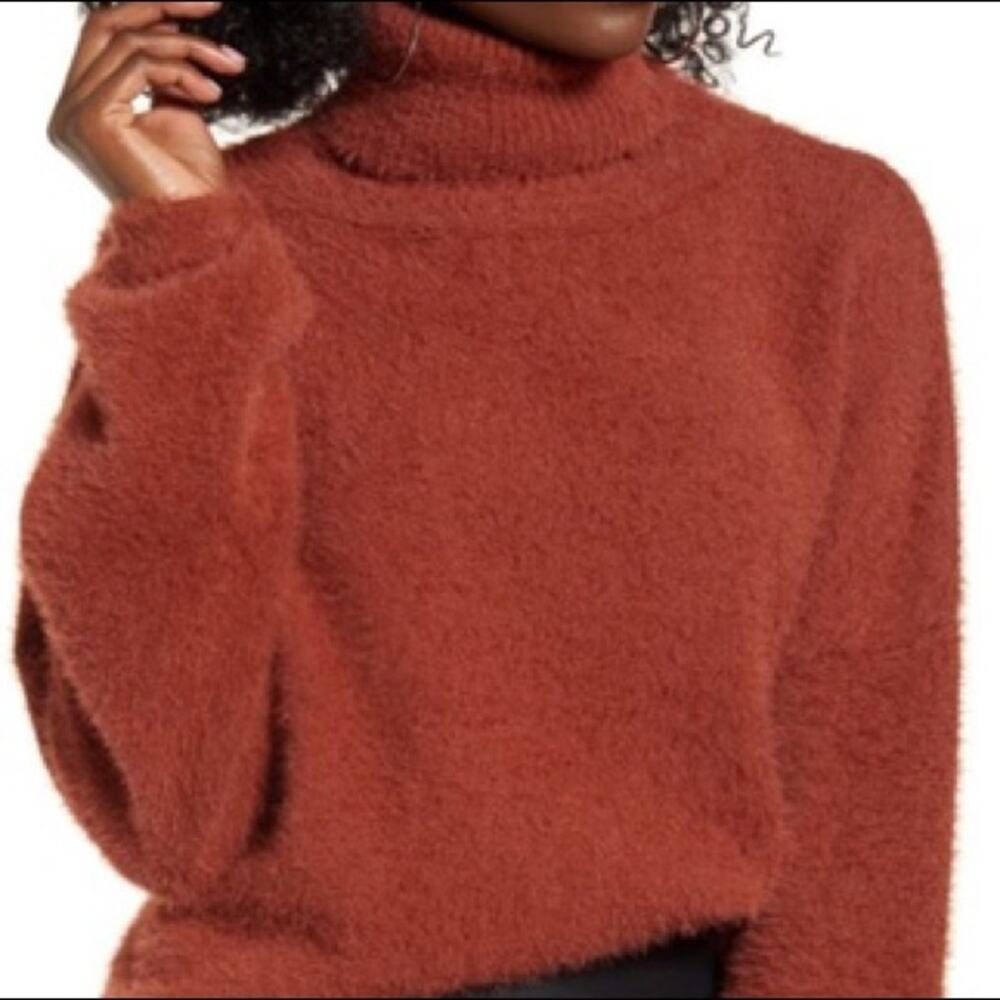 4Sienna Cropped Turtleneck Fuzzy Sweater Size XL Mauve NEW